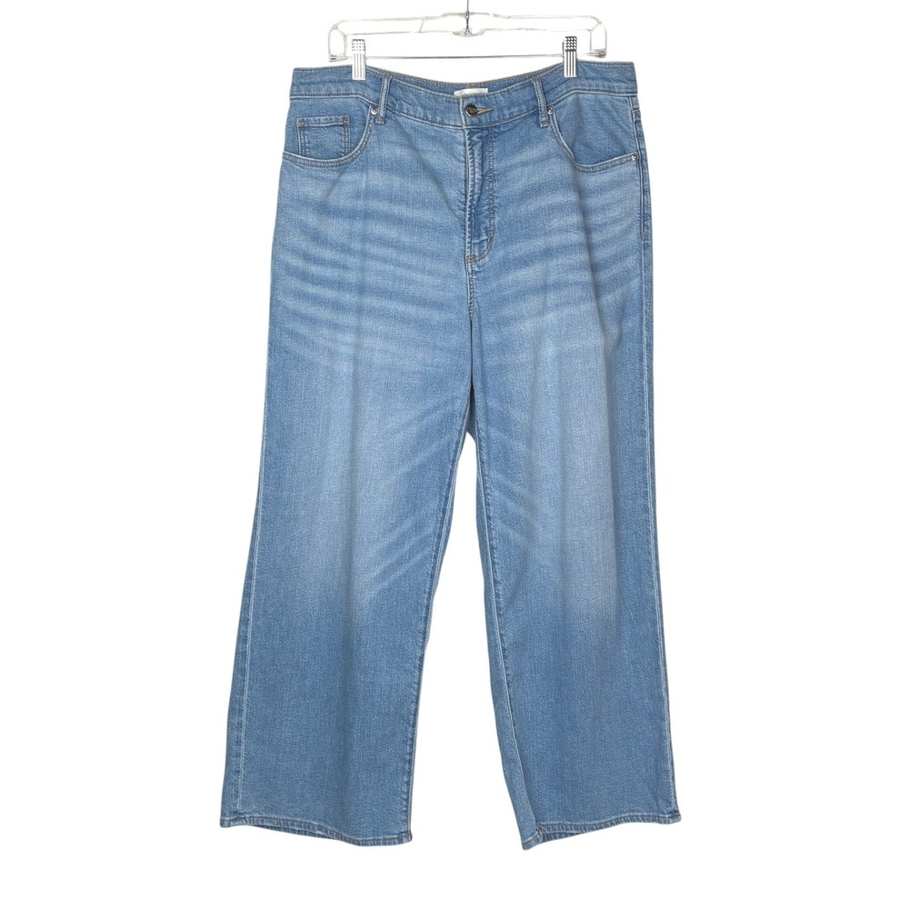 2026 Rivete Denim from Loft Wide Leg Crop Light Wash Denim Jeans Size‎ 32/14